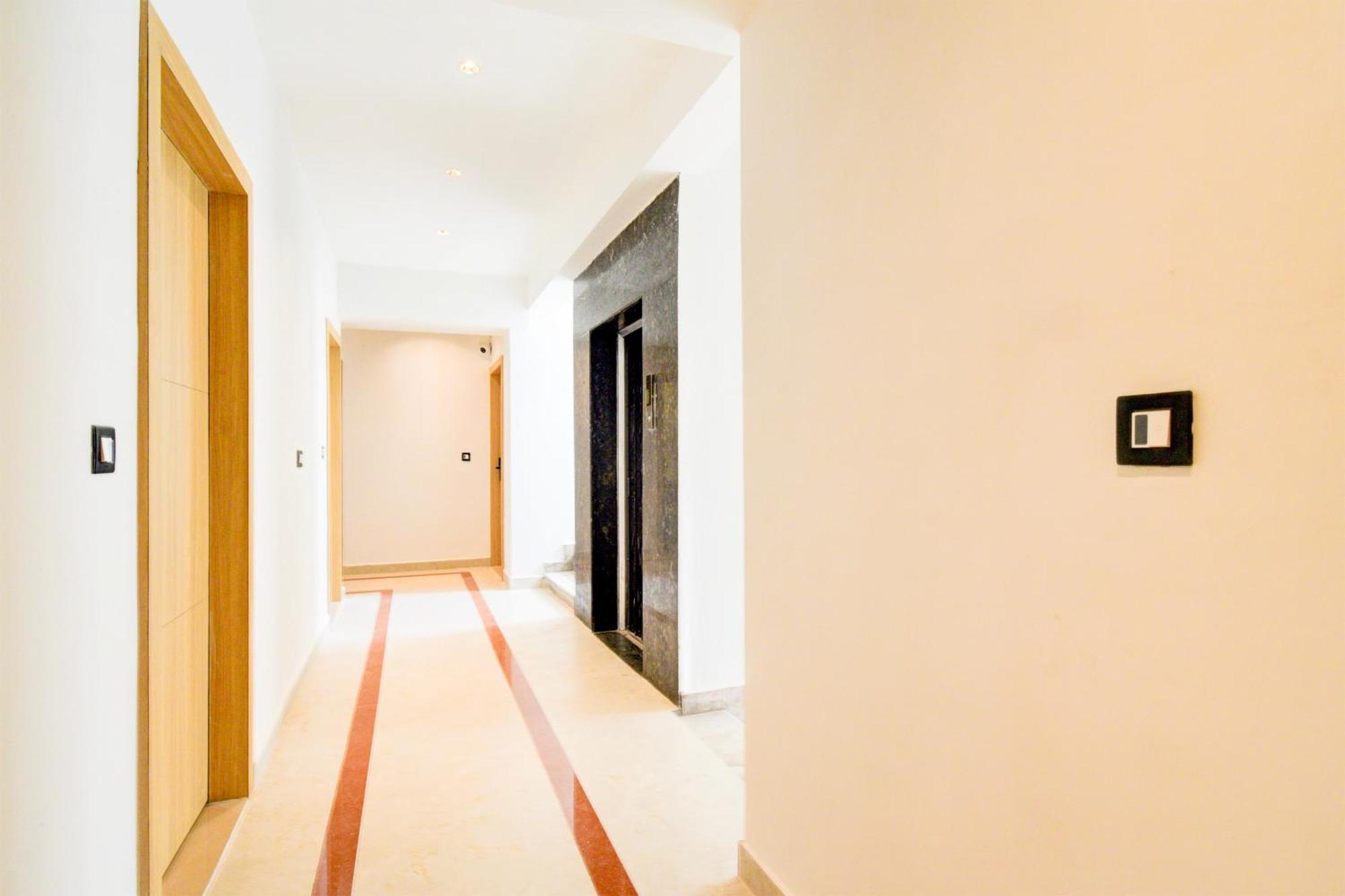Townhouse Aarav Business Hotel Hyderabad Exterior photo